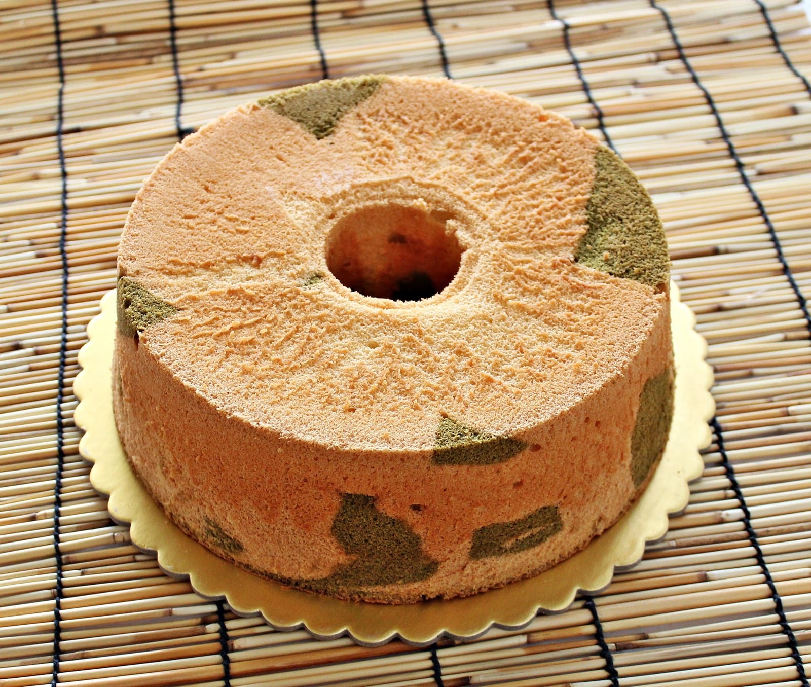 Matcha Marble Chiffon Cake