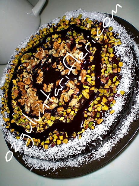 Muhallebili Anne Pastası