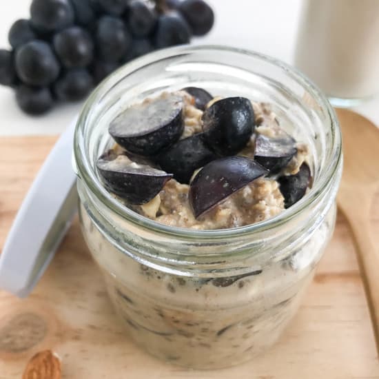 Overnight Oats with Black Grapes and Almonds