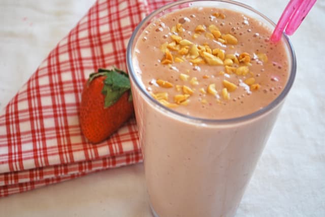 Peanut Butter and Jelly Smoothie