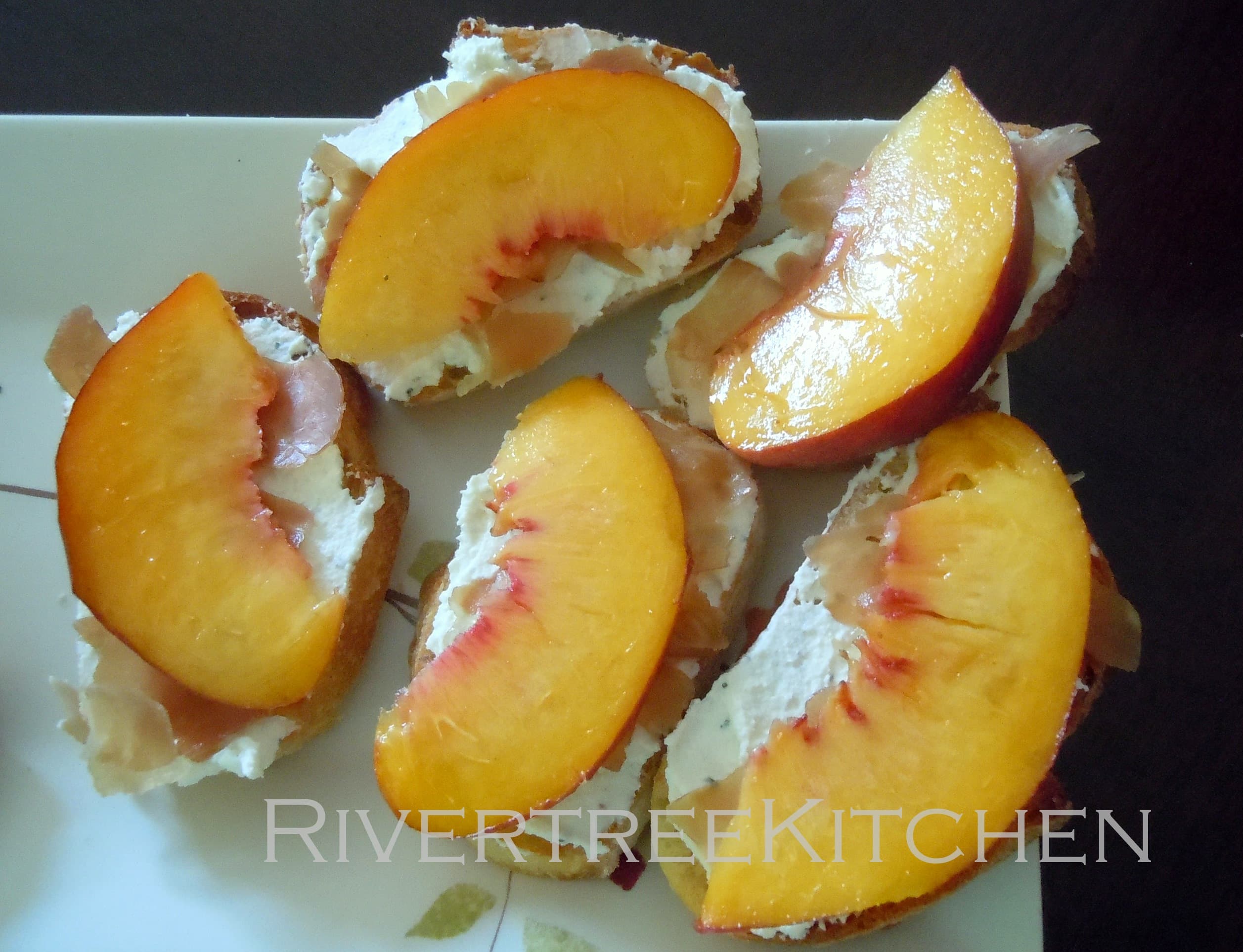Peach-Prosciutto Crostini