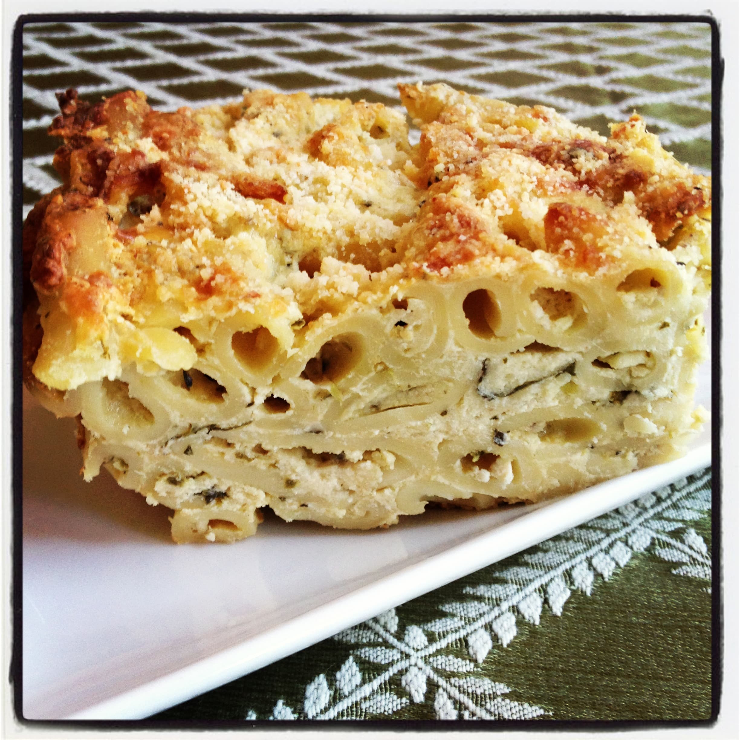 Baked Ziti with Pesto Béchamel