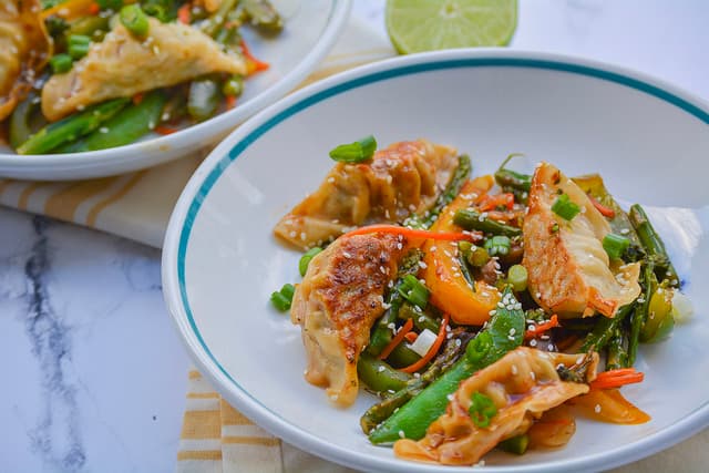 Sesame Hoisin Potsticker Stir-Fry 