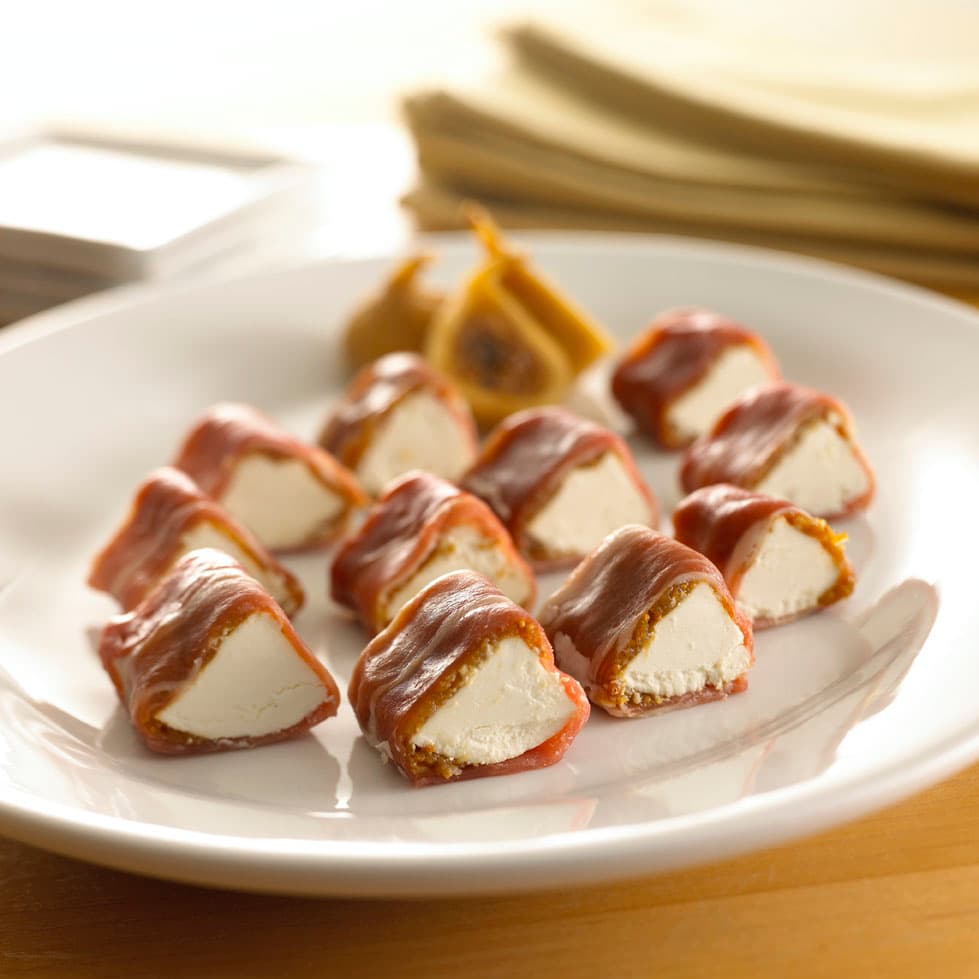 Prosciutto and Fig Wraps with Fresh Goat Cheese 