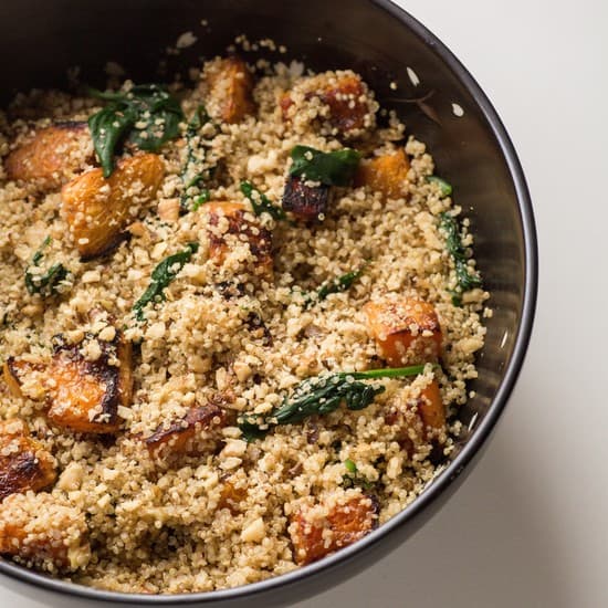 Pumpkin, Spinach and Walnut Quinoa