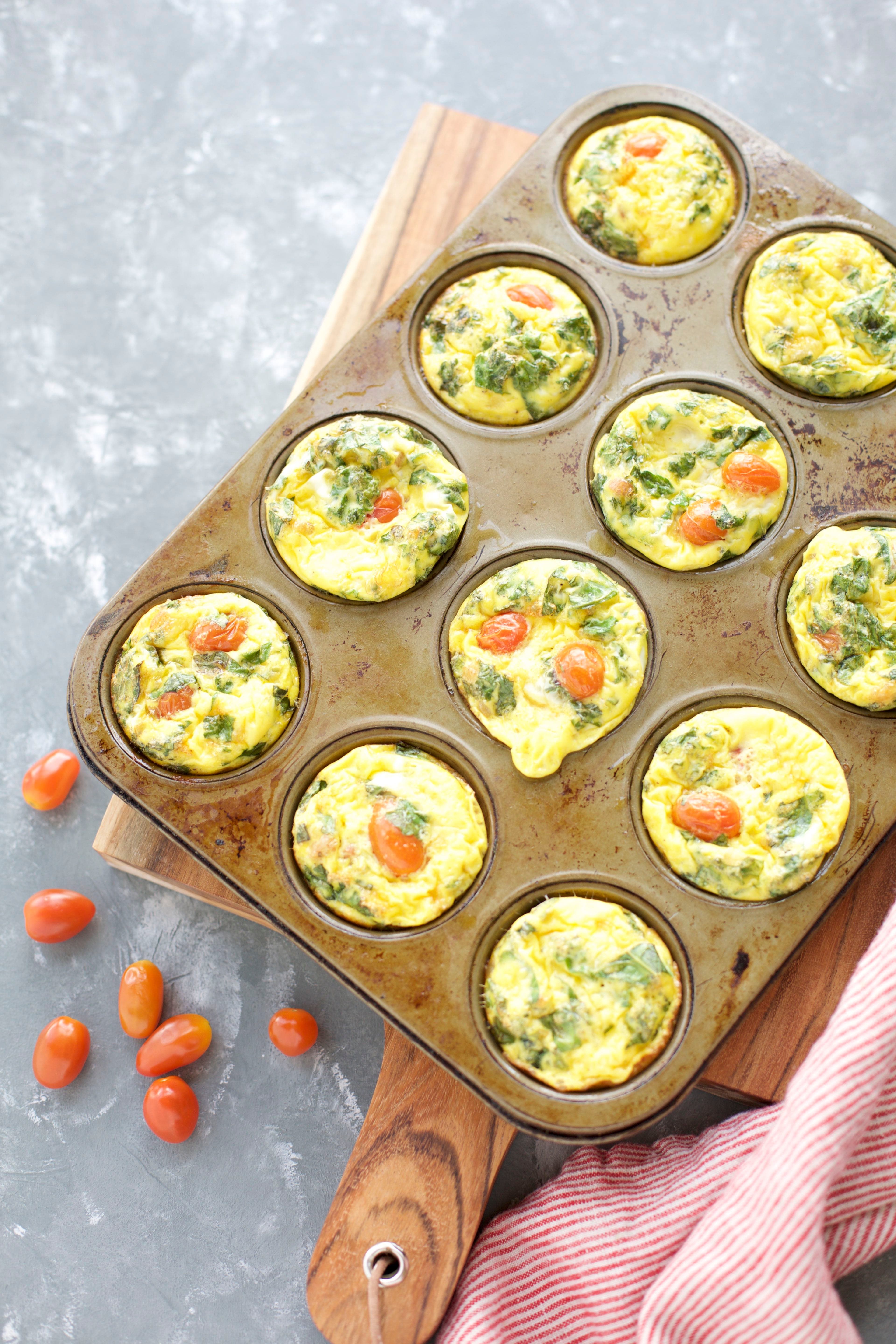 Quiche Cups with Tomato and Prosciutto