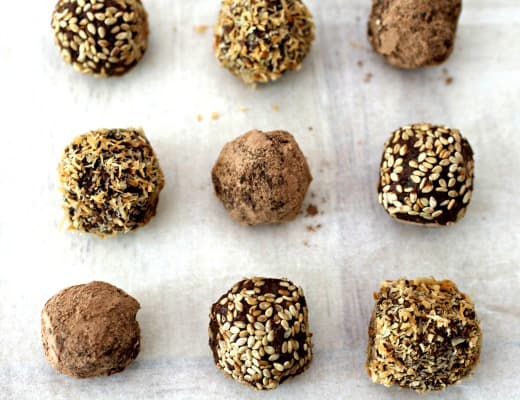 Raw Chocolate Truffles (vegan & dairy free)