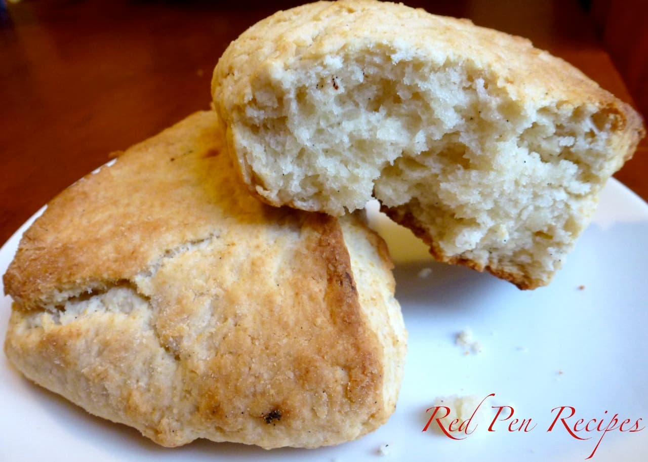 Vanilla bean scones