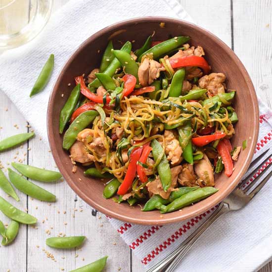 Zucchini Noodle Stir Fry with Chicken and Peppers