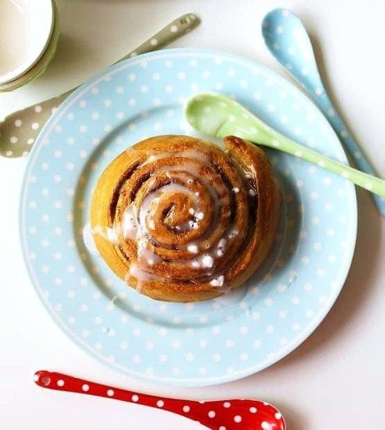 Skillingsbollar - Norwegian Cinnamon and Sugar Rolls.