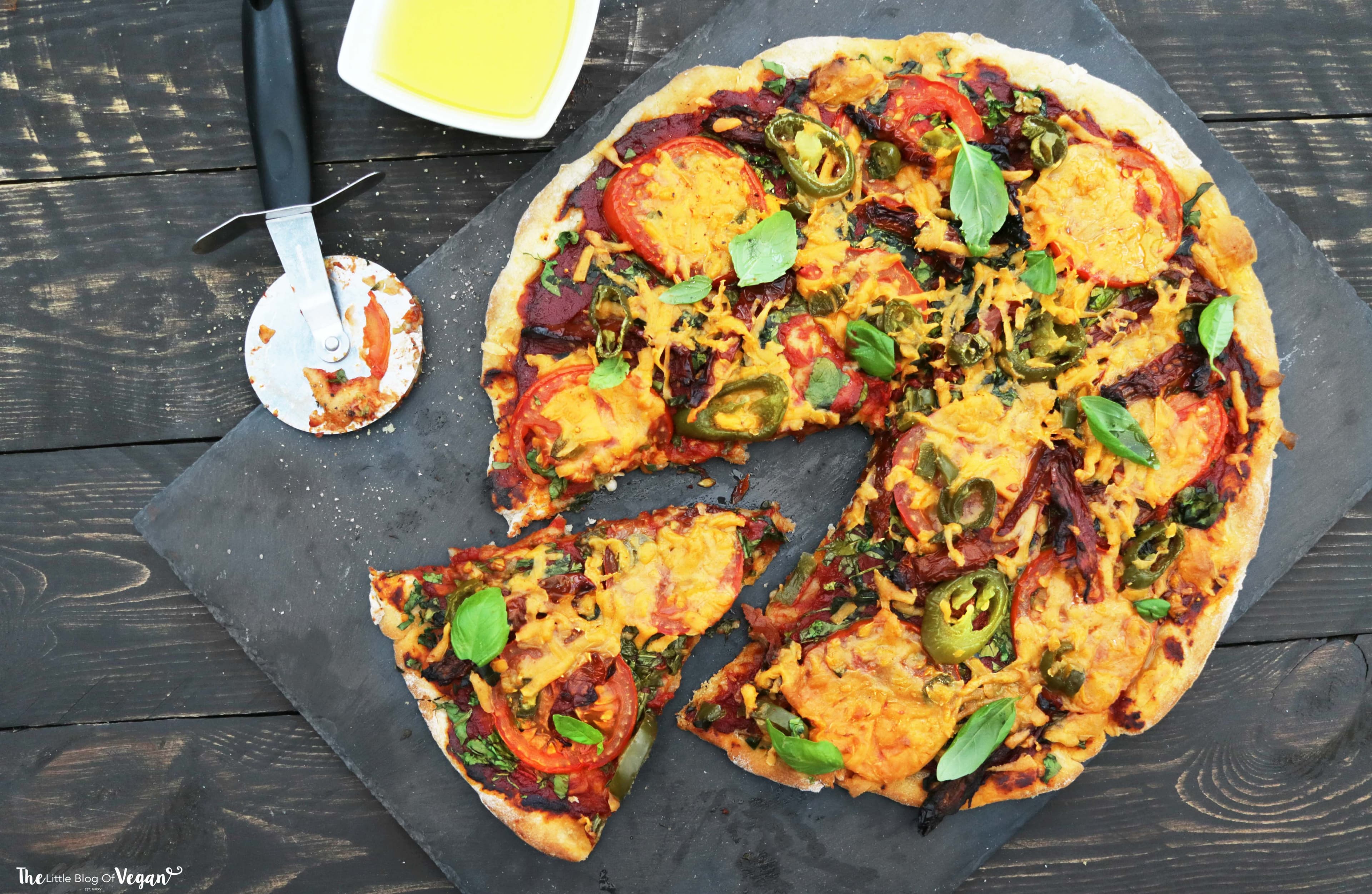 Thin crust jalapeno pizza