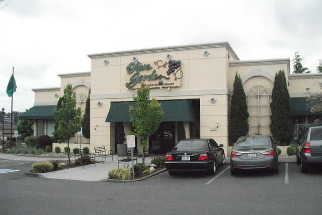 hepatitis a olive garden