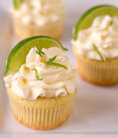 10 Awesome Spring Cupcakes With Recipes