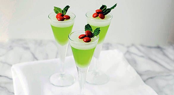 Mistletoe Jelly Shots