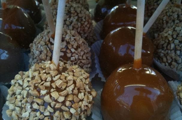 Listeria Outbreak Linked to Caramel Apples