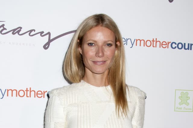 Jamie Oliver Forced Gwyneth Paltrow to Eat a Burger on a Roller Coaster