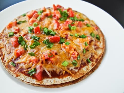 Copycat Recipe: Healthy Taco Bell Mexican Pizza