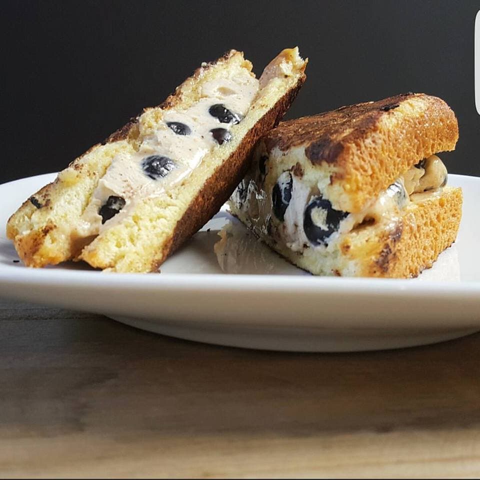 Blueberry Mascarpone Stuffed French Toast