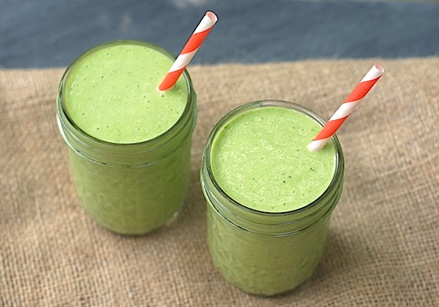 Foodista | Recipes, Cooking Tips, and Food News | Green Smoothie Recipe