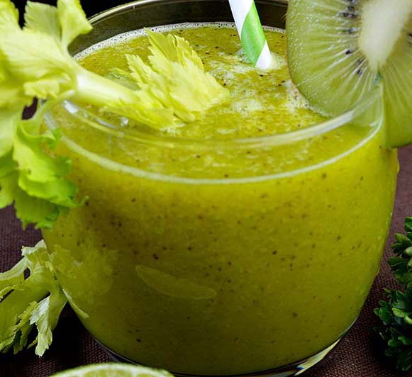 Foodista | Recipes, Cooking Tips, and Food News | skinny green smoothie