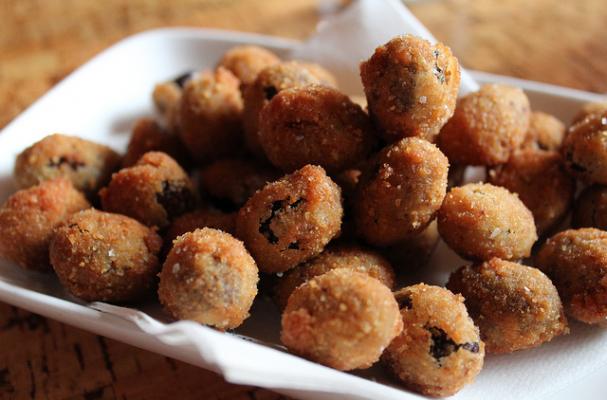 Fried Ripe Black Spanish Olives