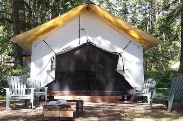 canvas glamping tent