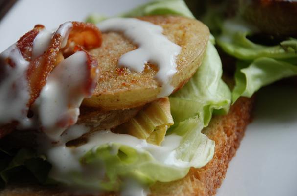 Fried green tomato sandwich