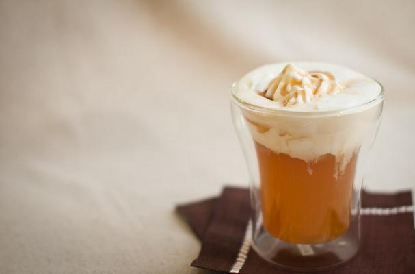 apple cider cocktail toddy