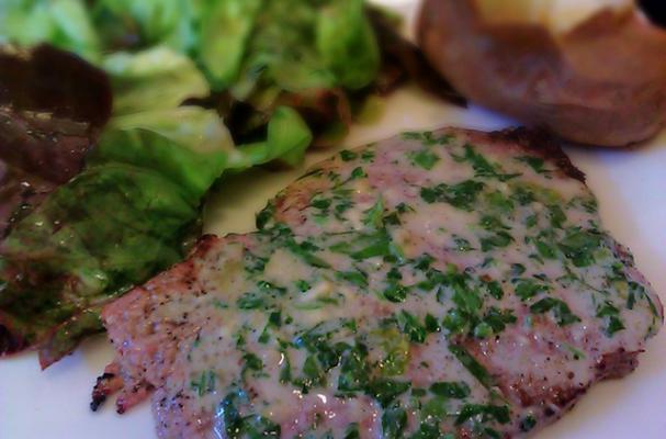 steak with blue cheese sherry sauce
