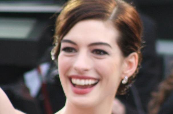 anne hathaway catwoman diet