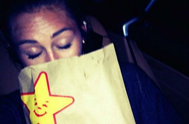 Miley Cyrus Can't Eat Junk Food so she Sniffs it Instead
