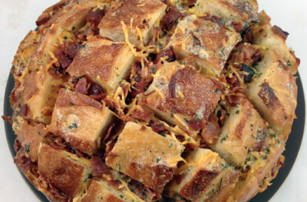 Cheddar Bacon Ranch Pull Apart Bread