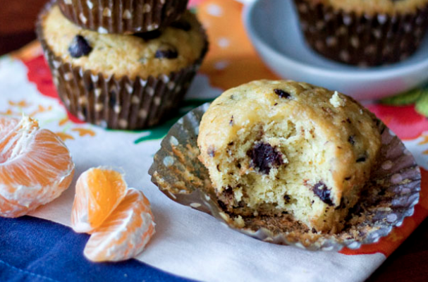 Dark Chocolate Chunk Clementine Muffins