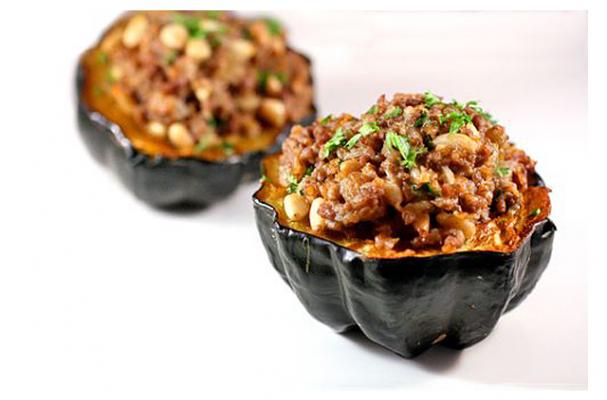 Moroccan stuffed acorn squash