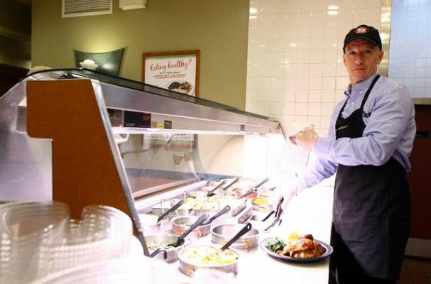 Anderson Cooper Becomes a Boston Market Employee