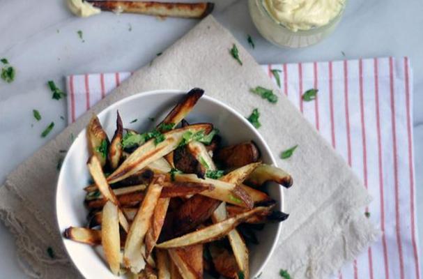 Baked Fries with Malt Vinegar Aioli