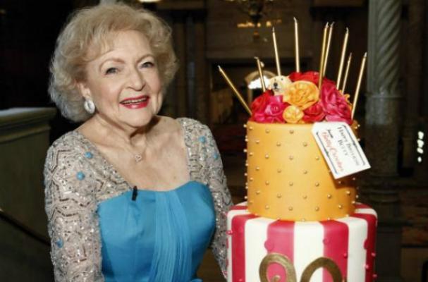 5 Celebrity Birthday Cakes