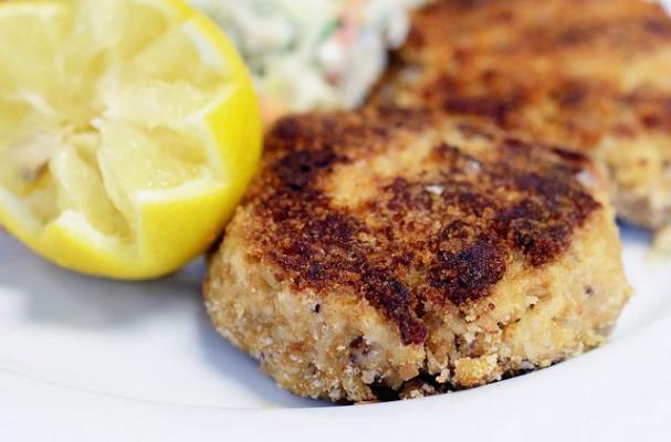 crab cakes