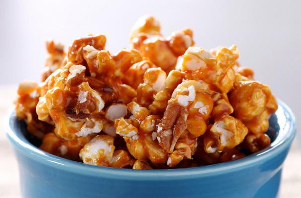 caramel corn popcorn