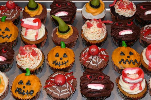 halloween cupcakes