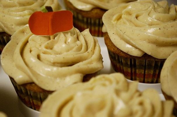 pumpkin spice cupcakes