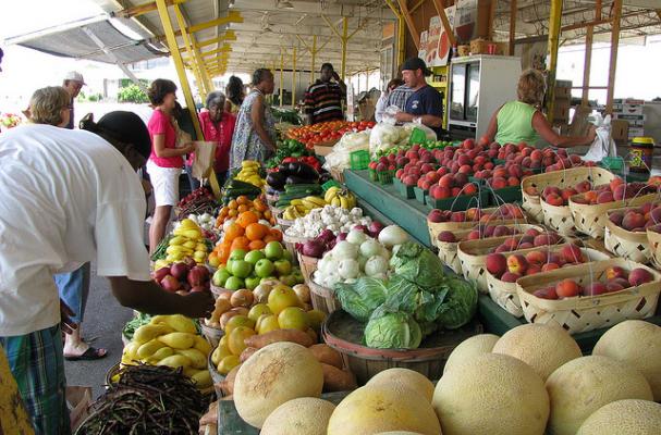 farmers market