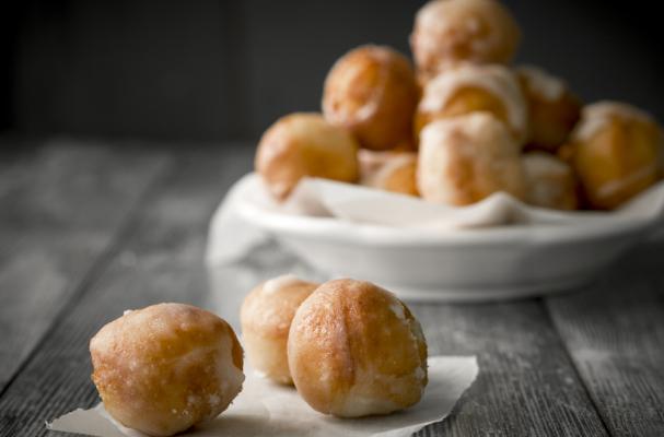 Irish Cream Glazed Doughnut Holes