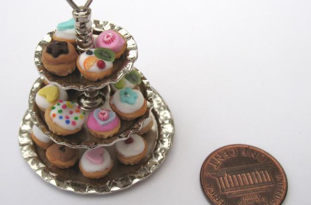 Miniature Cupcake Stand