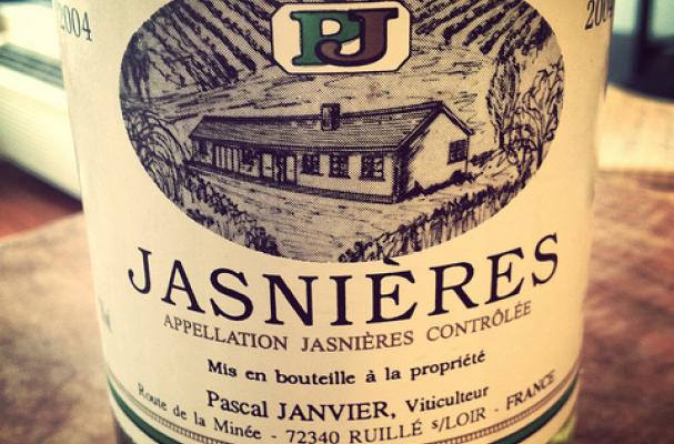 aged white wine Jasnières