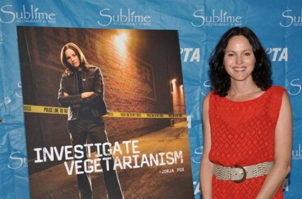 Jorja Fox Reveals Vegetarian Ad for PETA