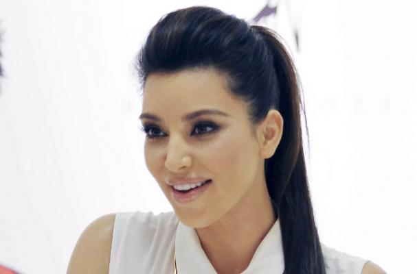 Gordon Ramsay Wants to Show Kim Kardashian That Indian Isn't That Bad