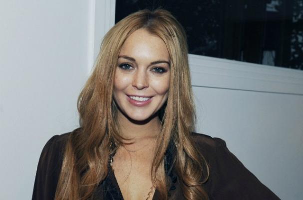 Lindsay Lohan Takes Judge's Advice and Sticks to Low-Key Dinners
