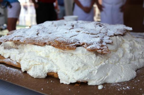 125-Pound Cream Puff