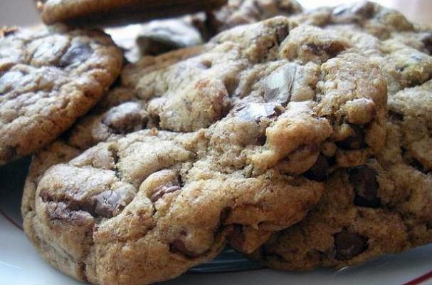 Neiman Marcus Oatmeal Chocolate Chip Cookies